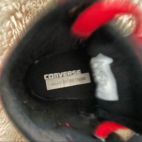 GUC Baby Converse Allstar Hightop Shoes Red and Black Size 6 - Picture 6 of 9